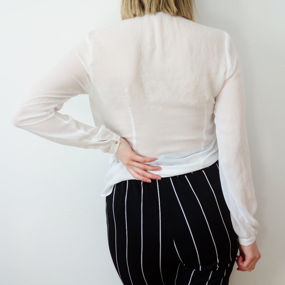 Mesh blouse - Picture 2 of 8